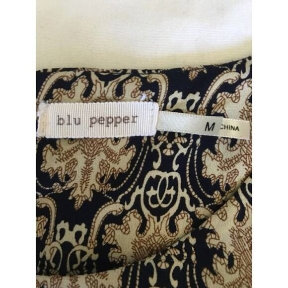 Blu Pepper Dress Black Tan Cap Sleeves Size Medium Zip Back Geometric - Picture 8 of 12